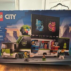 LEGO City Esports Truck Set - Green, Black, and White